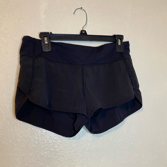 lululemon athletica Pants - Lululemon speed shorts